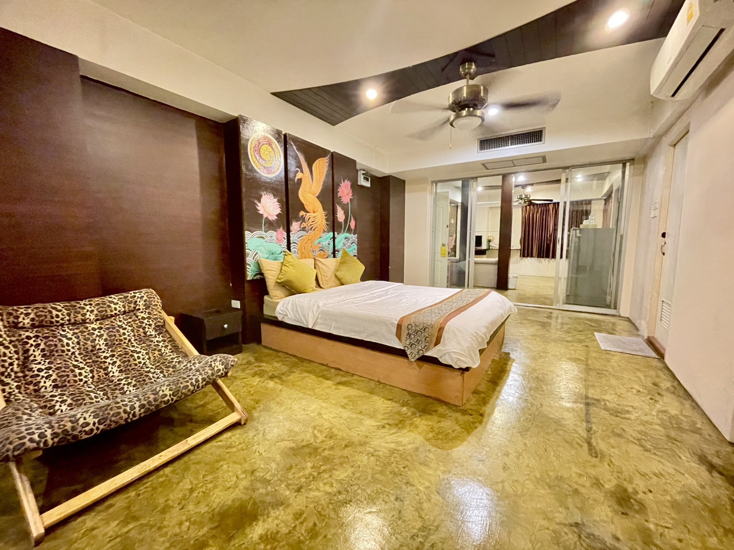 ห้อง C-720 (Connecting)